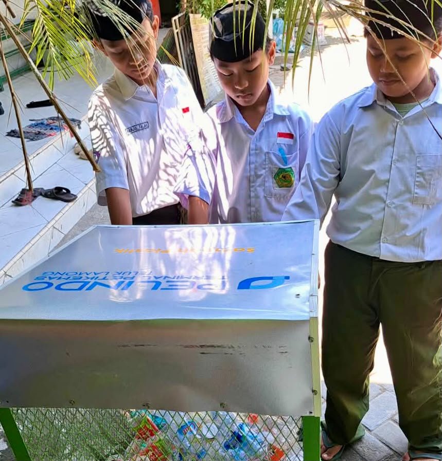 Terminal Teluk Lamong dan Bunda PAUD Tambak Osowilangun Dorong Budaya Pilah Sampah